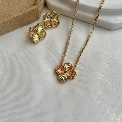 CLOVER | Colar de Ouro